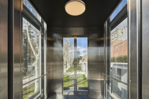 Green elevators: commitment to the environment and energy efficiency